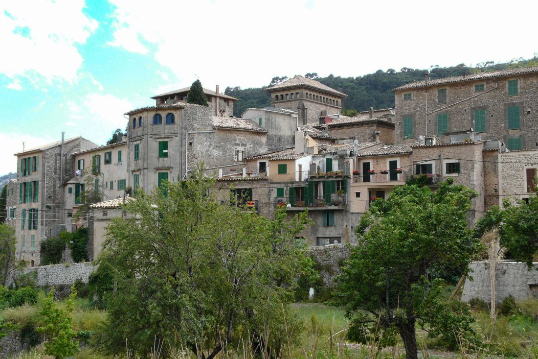 Valldemossa - Häuserfront